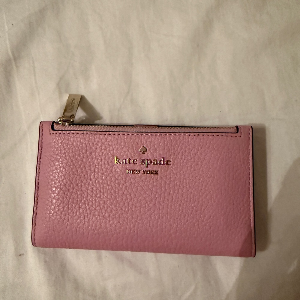 NWT Kate spade bi fold wallet